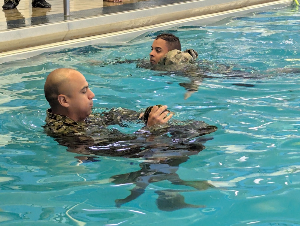 Navy Reservists hone medical skills during Operation Commanding Force at Fort Drum