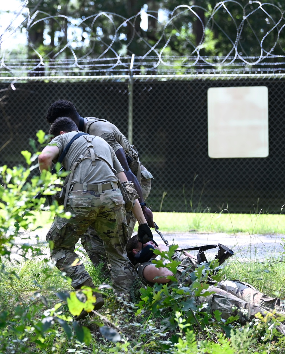 Students Participate in Sluss-Tiller Exercise