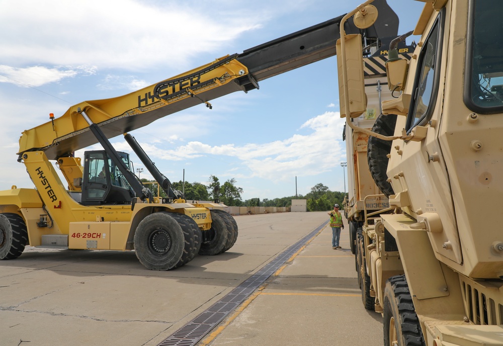 Alabama National Guard Conducts Multi-State Convoy during Operation Patriot Press
