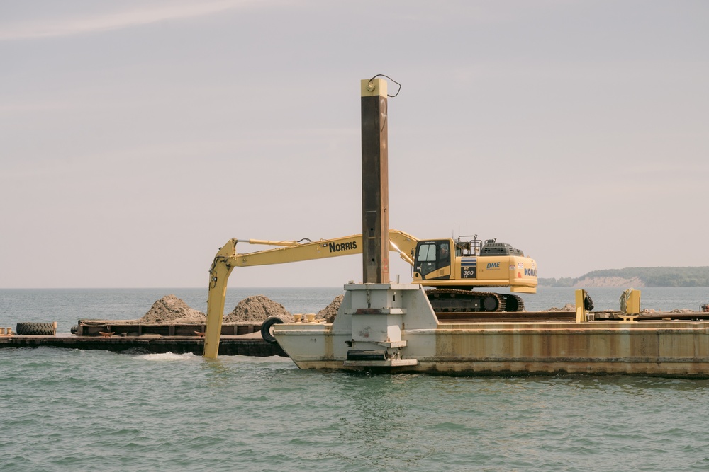 Dredging Begins at Great Sodus Bay