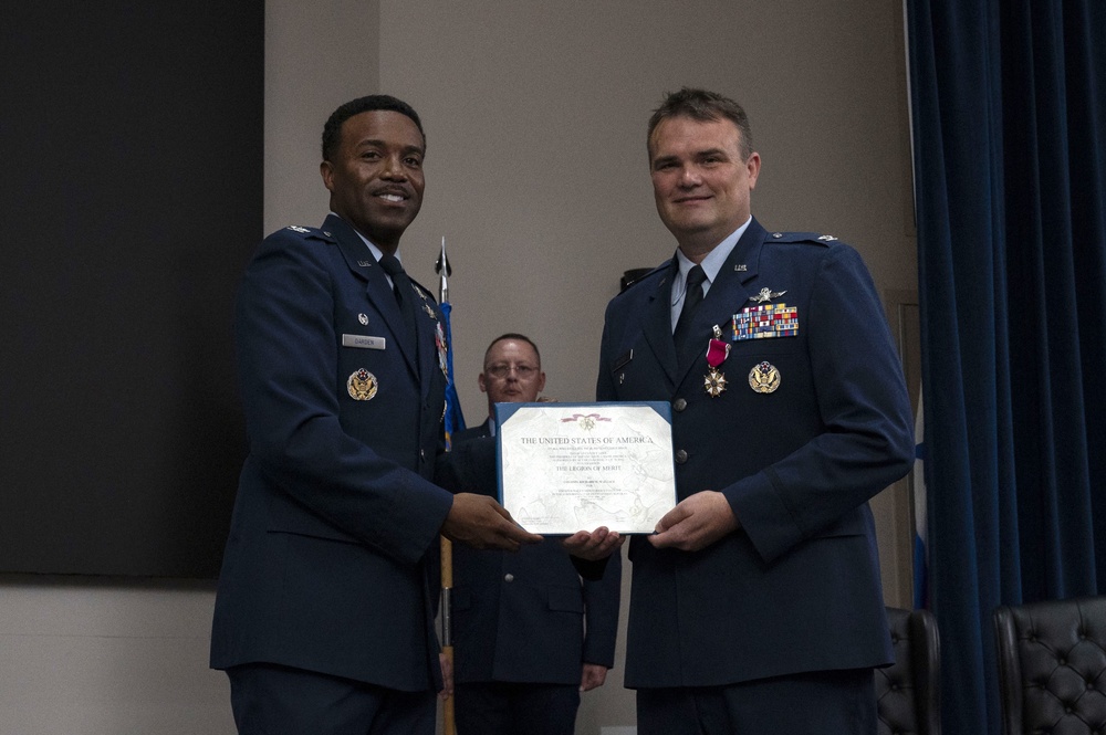 Gladiators receive new leadership for 960th Cyberspace Wing and 960th Cyberspace Operations Group