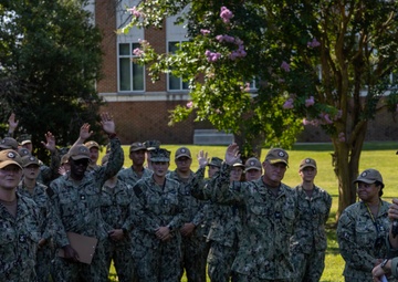 Vice Adm. Gumbleton Speaks to RSOI Sailors