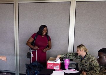 RSOI Sailors Arrive in Norfolk