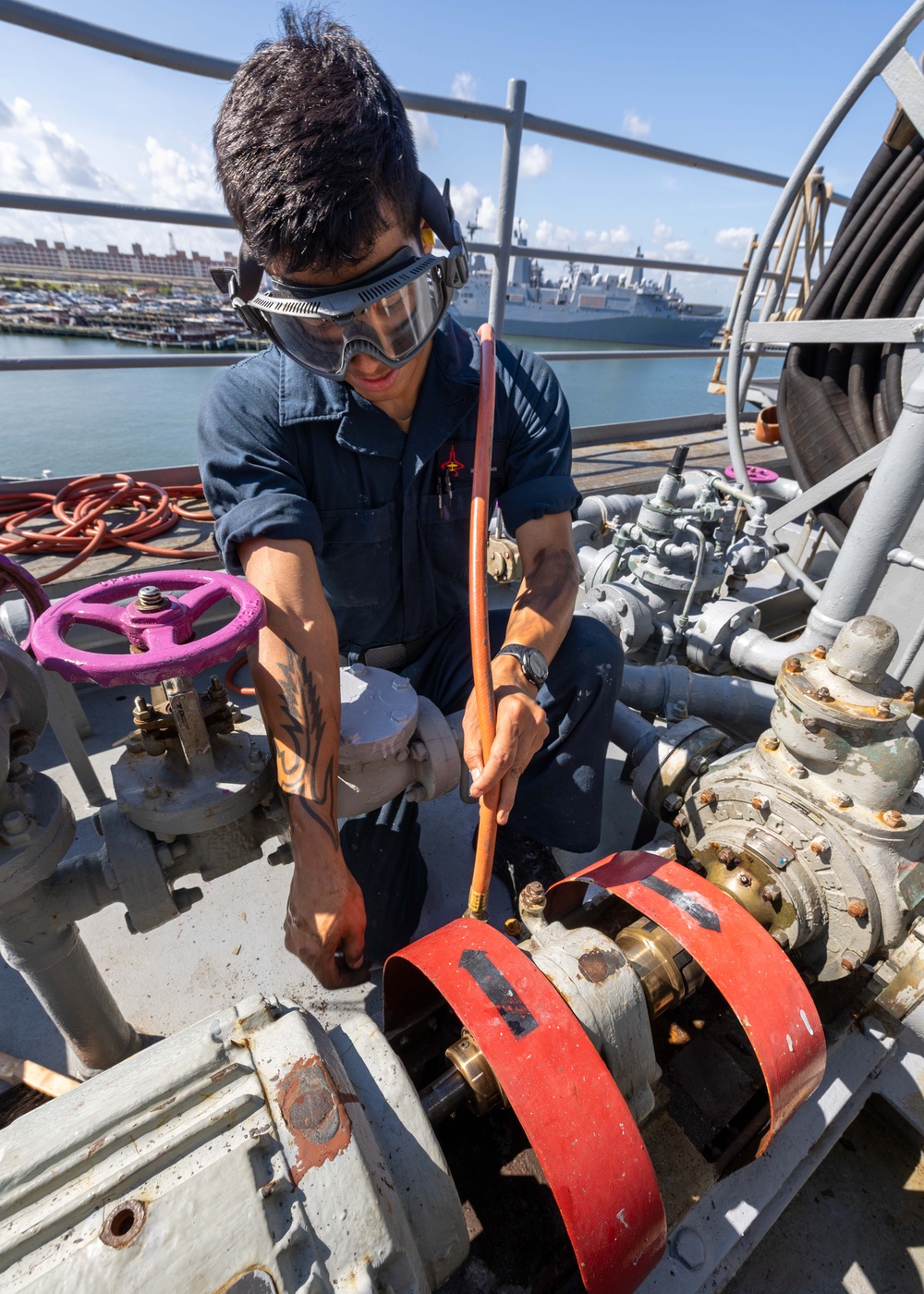 Daily Operations Aboard USS George H.W. Bush (CVN 77)
