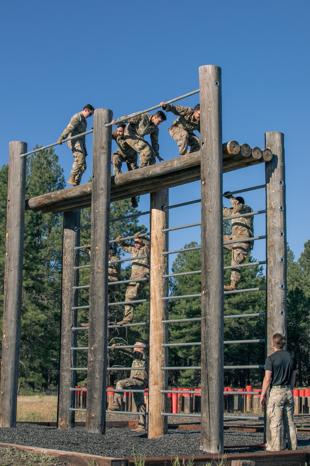 1-158th Infantry Regiment Light Leaders Obstacle Course