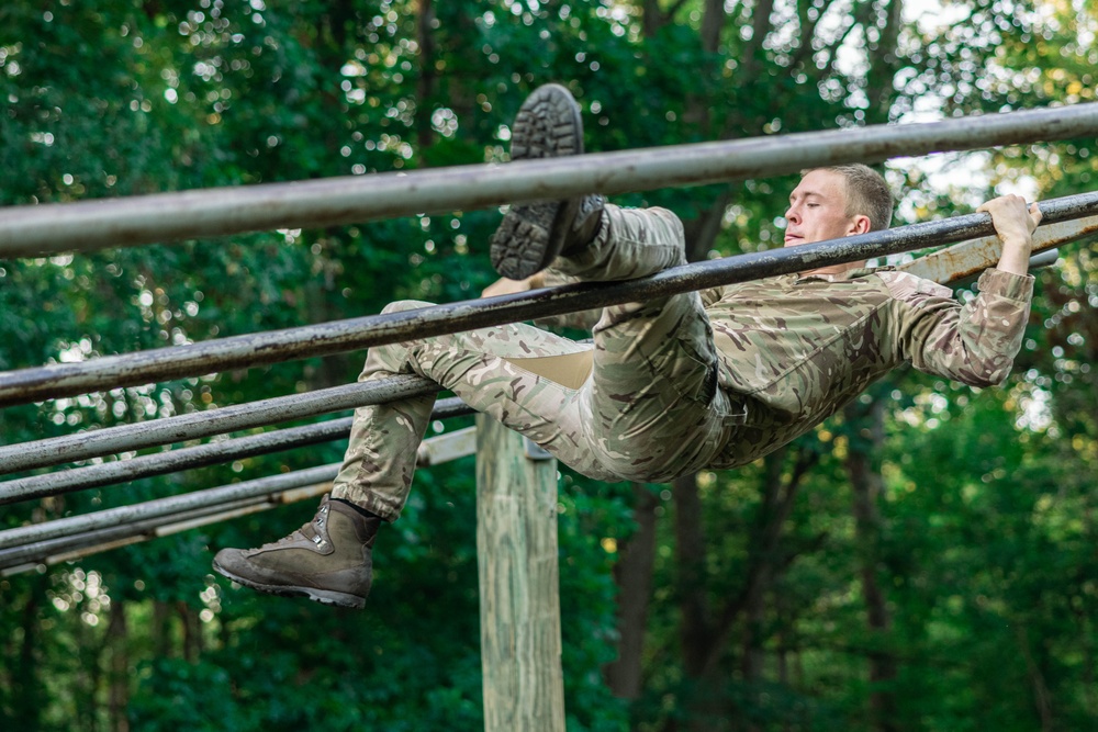 Virginia Tempest: British Royal Marines conduct o-course