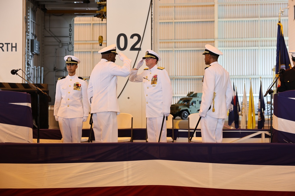 Strategic Weapons Facility, Atlantic Holds Change of Command