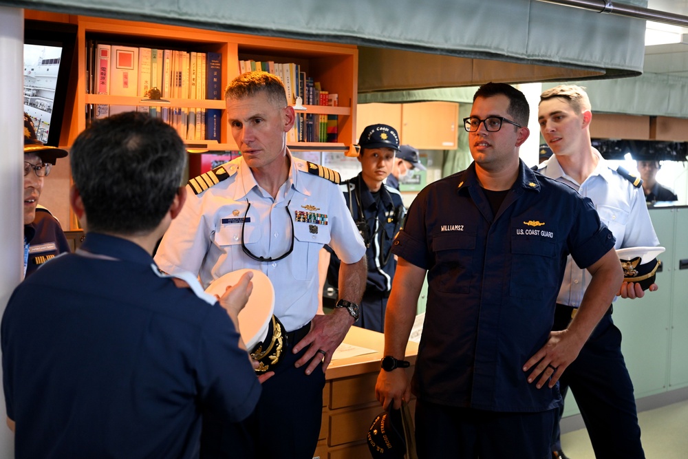 The Legend-Class U.S. Coast Guard Cutter Stratton (WMSL 752) crew tour Japan Coast Guard base during trilateral professional exchange