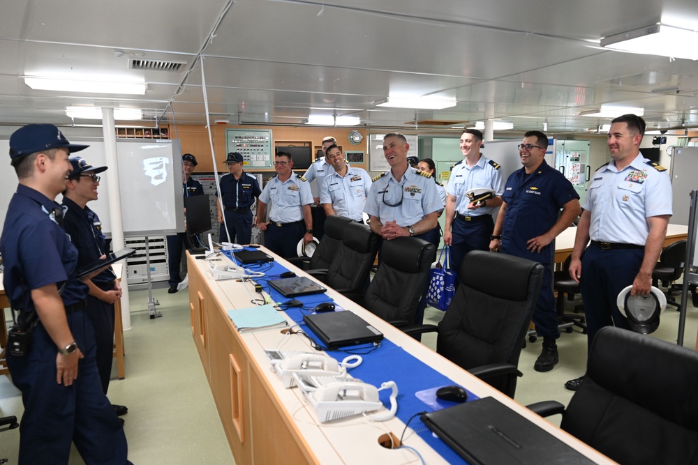 The Legend-Class U.S. Coast Guard Cutter Stratton (WMSL 752) crew tour Japan Coast Guard base during trilateral professional exchange
