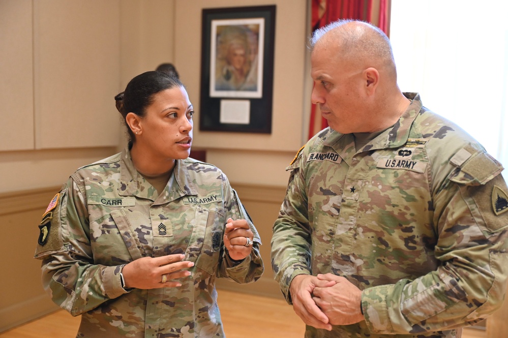 DCNG senior leaders coin G6 personnel