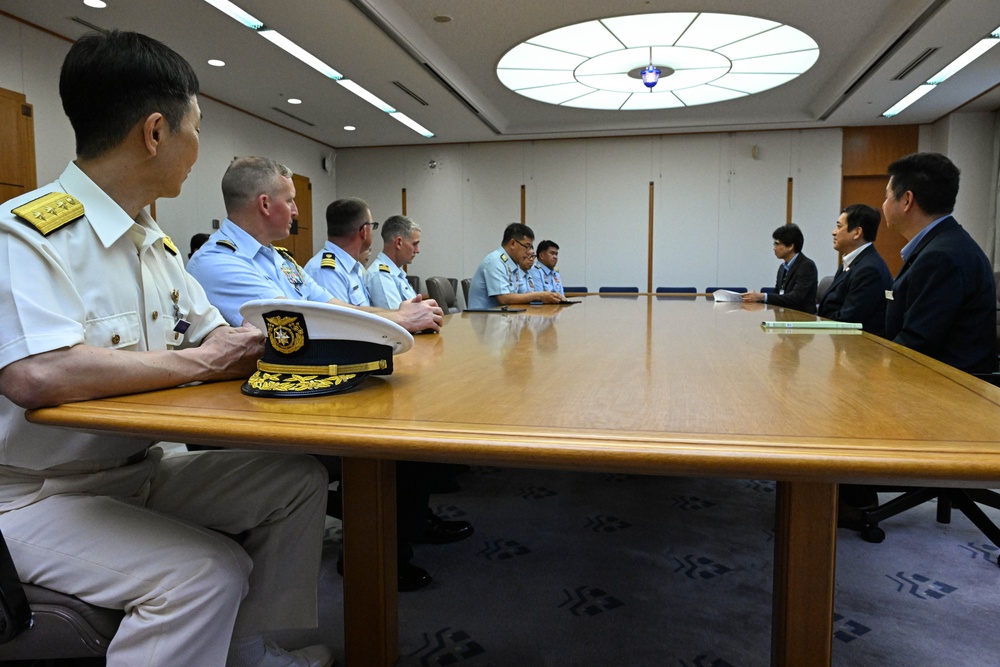 US, Philippine Coast Guards visit with Kagoshima government ahead of joint exercise