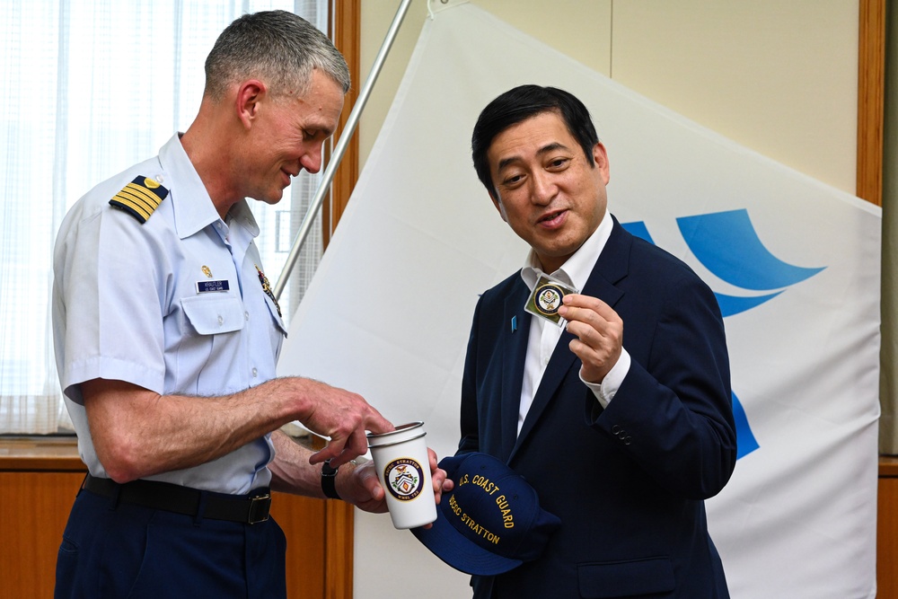 US, Philippine coast guards visit with Kagoshima government ahead of joint exercise