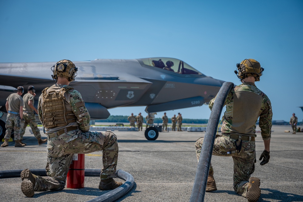 103d Provides Rapid Fighter Jet Refueling &amp; Rearming in Record Time with C-130H