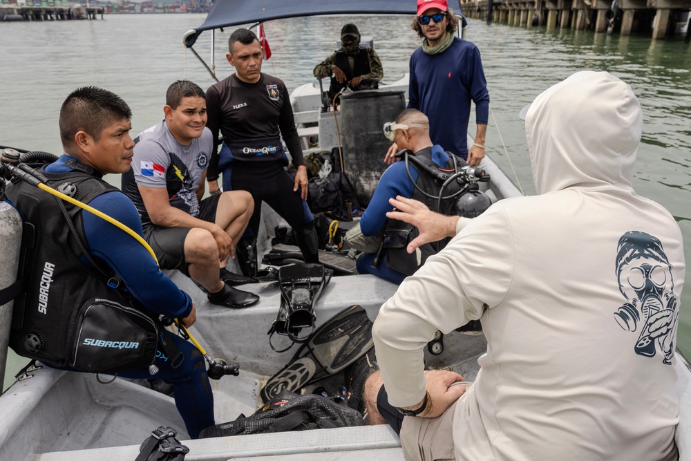 PANAMAX 25 - U.S. Navy EOD