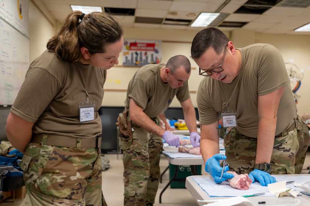 IRT participants complete suture lab