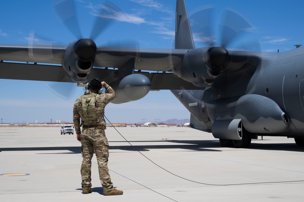 Air Commandos begin aerial operations during EW 25.2