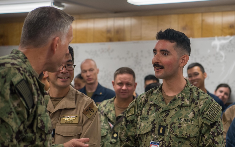 Commander, Carrier Strike Group Nine visits USS Ronald Reagan (CVN 76)