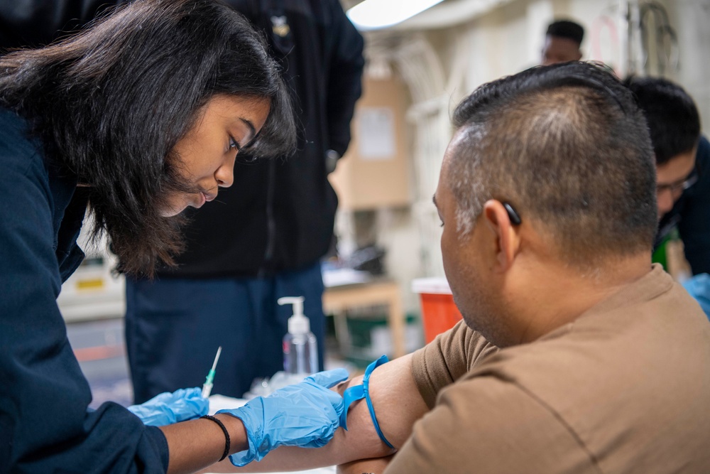 USS John P. Murtha conducts medical training