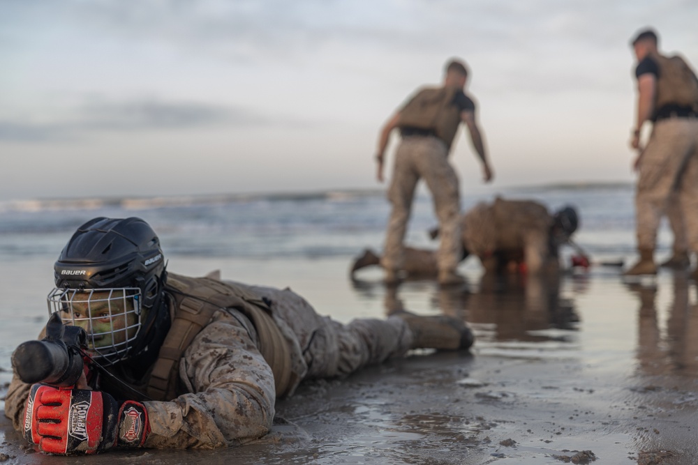 1st Recon Bn. holds Martial Arts Instructor Course 99-25