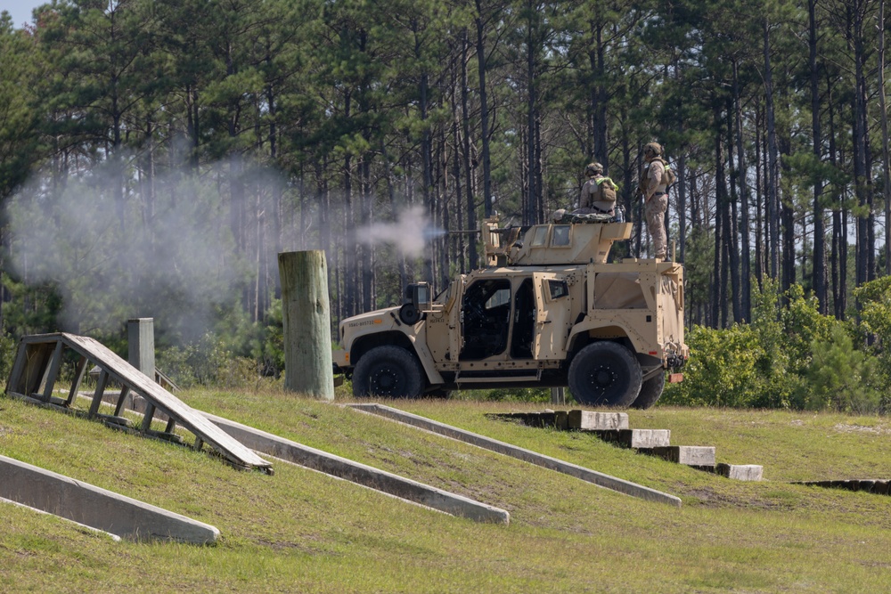 2nd Distribution Support Battalion Conducts Live-Fire Vehicle Machine Gun Range