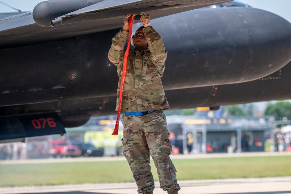 Team Beale showcases U-2 Dragon Lady at the nation’s premiere airshow