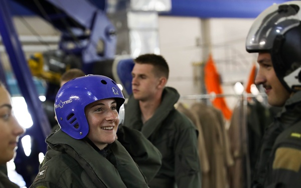 CORTRAMID East Midshipmen Participate in Aviation Week