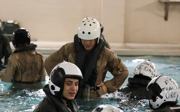 CORTRAMID East Midshipmen Participate in Aviation Week
