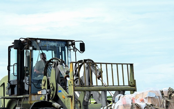 REFORPAC Unloading Cargo