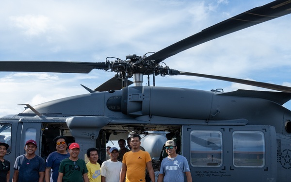 JBER team brings “Pet the Jet” day to Tinian