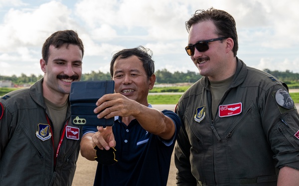 JBER team brings “Pet the Jet” day to Tinian