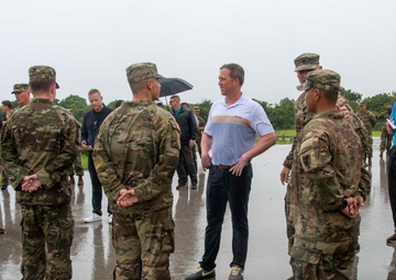 SECARMY visits Task Force Talon