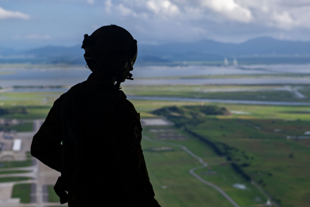Charleston C-17s support international airdrops