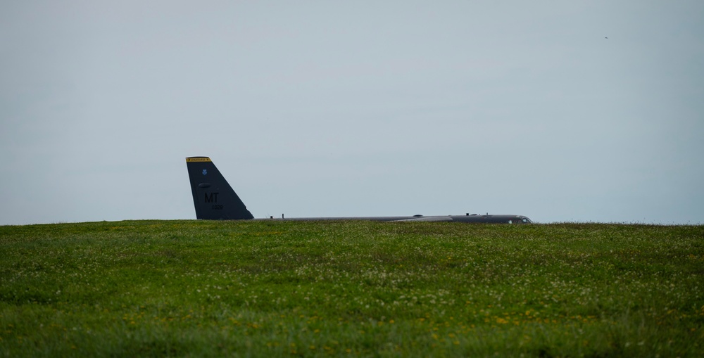 BTF25 - The 23rd Expeditionary Bomb Squadron returning home to Minot AFB