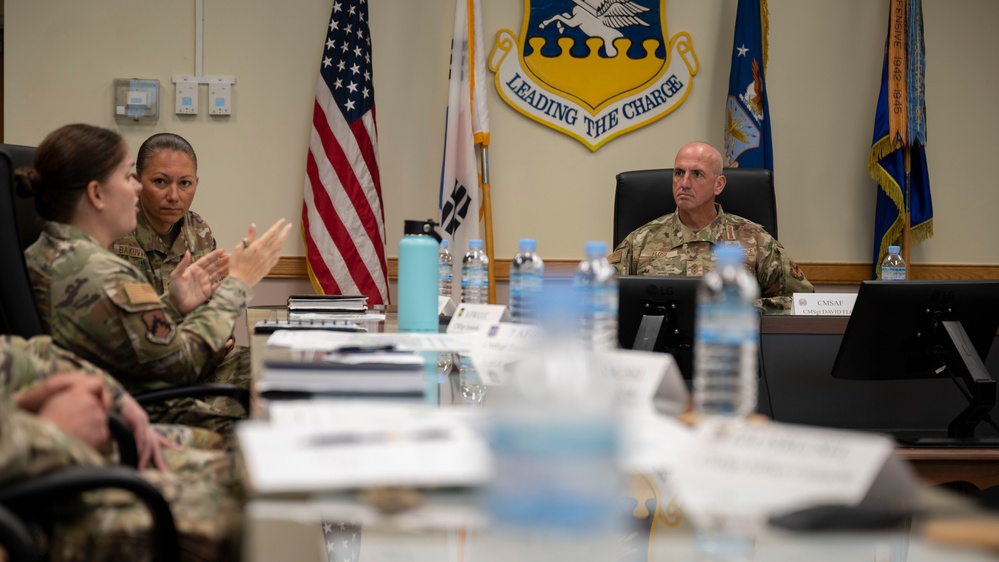 CMSAF David Flosi Engages with Osan Airmen