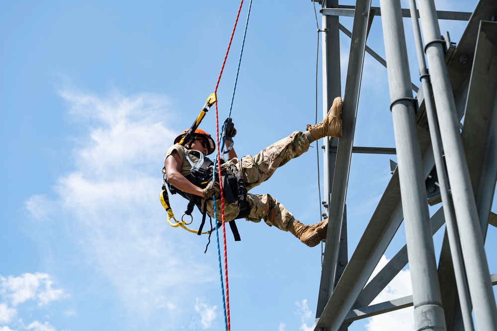 31st CS complete tower climb course