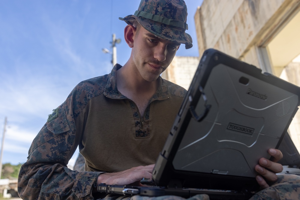 3d LAR Conducts sUAS Training During KMEP 25.2