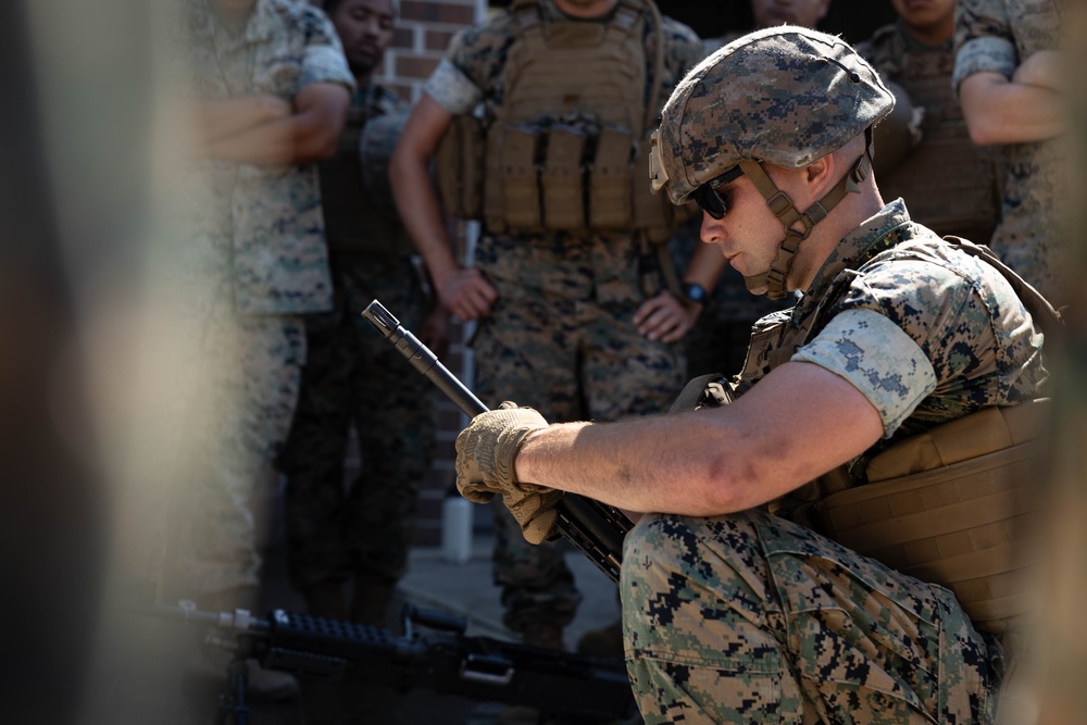 2nd MLG Motor Transport Operators Conduct Vehicle Mounting Drills