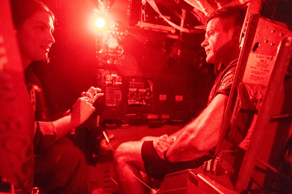 Luke Bryan band tours a B-52H at Minot Air Force Base