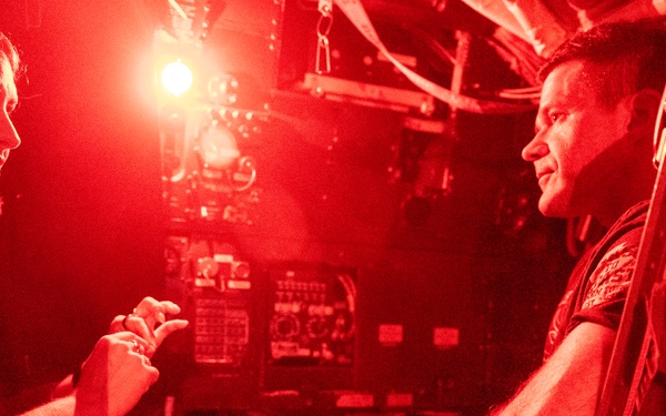 Luke Bryan band tours a B-52H at Minot Air Force Base
