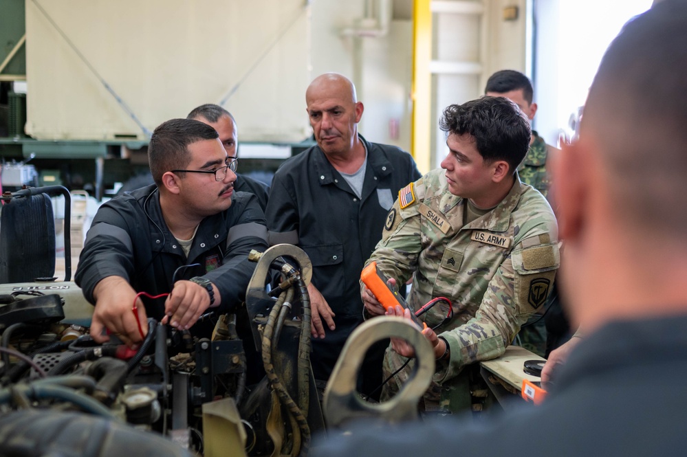 NJNG and Albanian Armed Forces vehicle maintenance training
