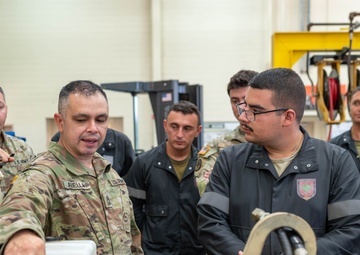 NJNG and Albanian Armed Forces vehicle maintenance training