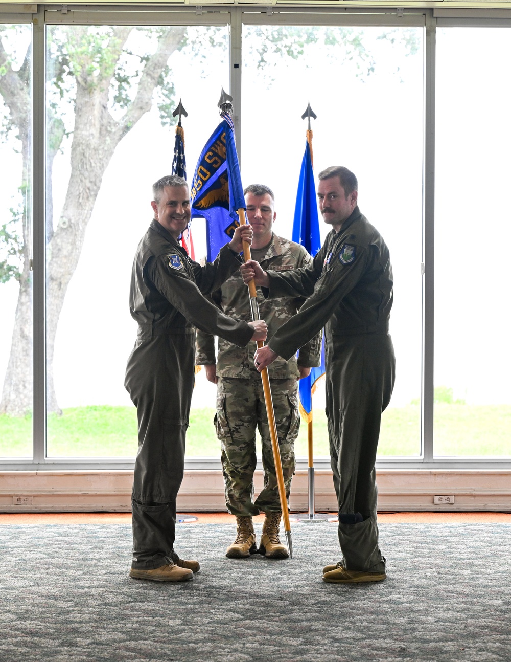 39th Electronic Warfare Squadron welcomes new commander
