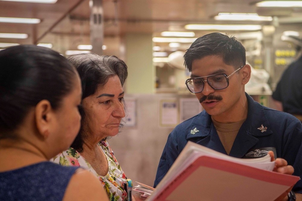 Costa Rican Patients Aboard USNS Comfort CP25