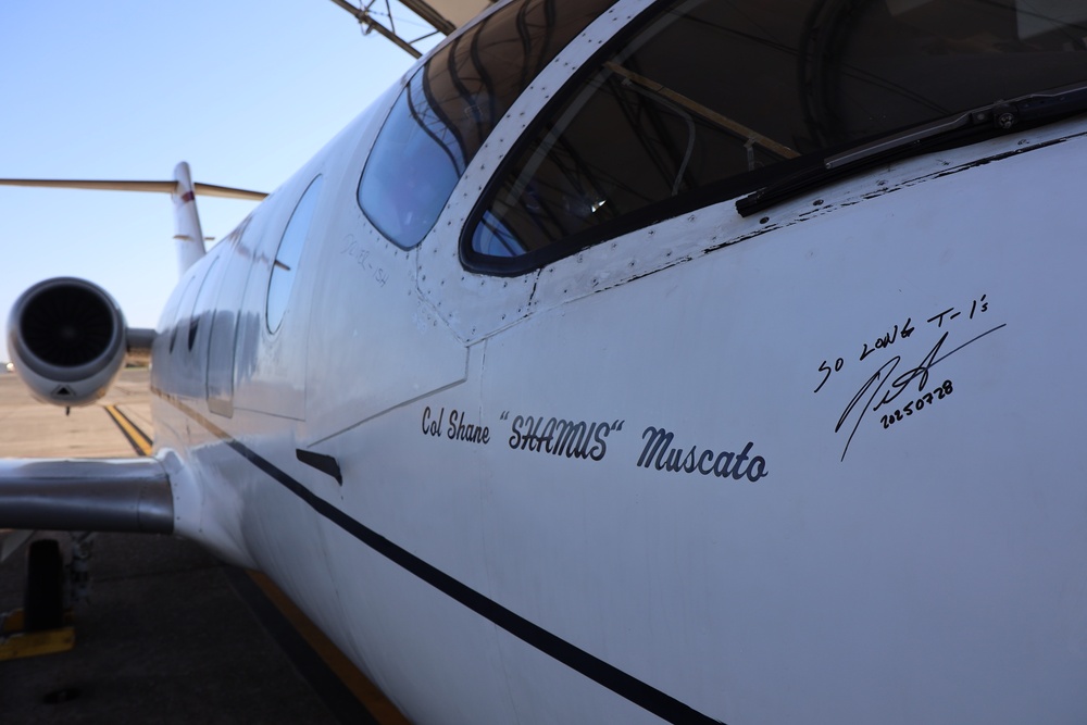 T-1A Jayhawk Takes Final Flight from NAS Pensacola