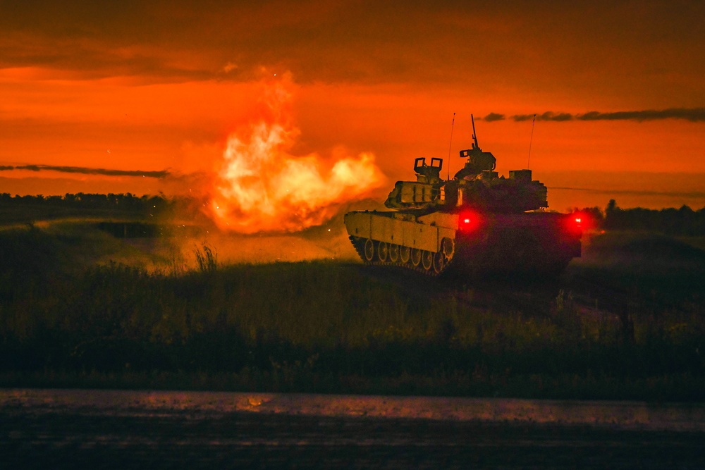 1-145th Armor Regiment Conducts M1A1 Abrams Live Fire Training at Camp Ripley