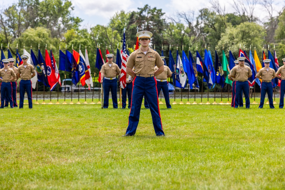 Recruiting Station Milwaukee Change of Command Ceremony