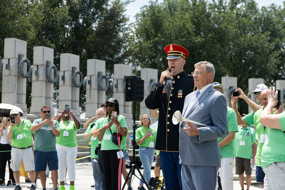 Honor Flight Chicago visits Washington