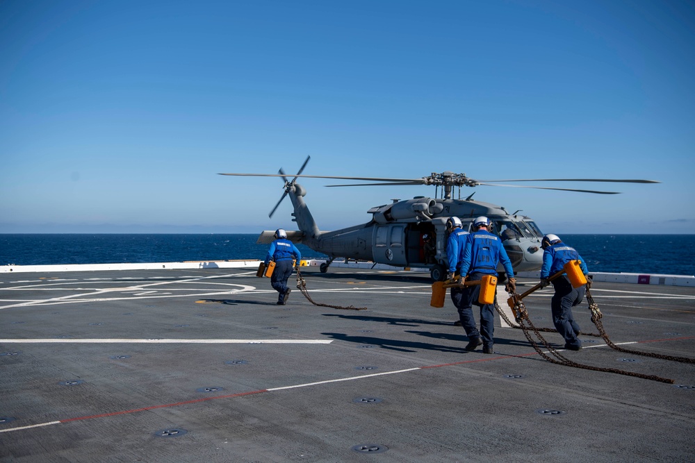 USS John P. Murtha conducts flight operations