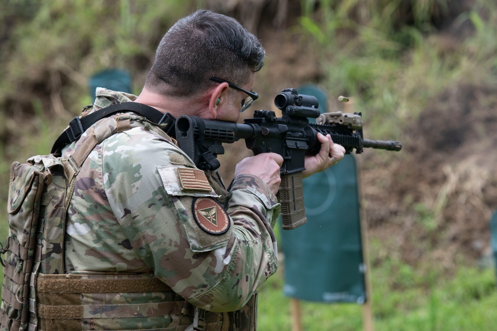 Air Forces Southern command chief visits service members in Panama