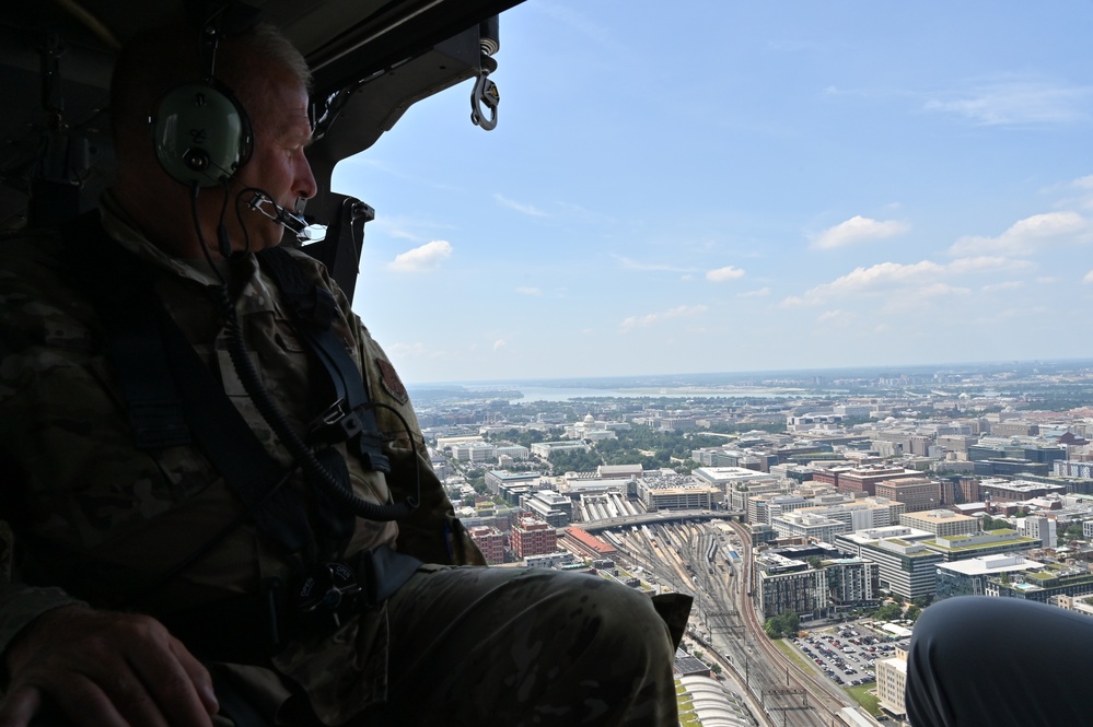 D.C. Army National Guard Hosts DC HSEMA for UH-60 Medevac Demonstration and Emergency Preparedness Briefing